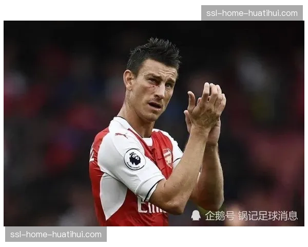 波尔多确认,队长科斯切尔尼将因脚踝手术赛季报销 波尔多确认,队长科斯切尔尼将因脚踝手术赛季报销